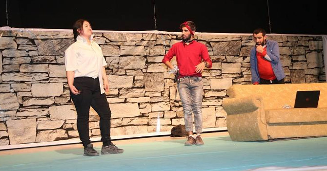 m2-003.jpg m2-003.jpg