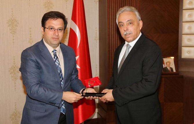 pp-007.jpg pp-007.jpg