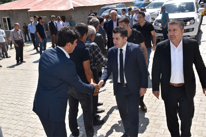 t1-003.jpg t1-003.jpg