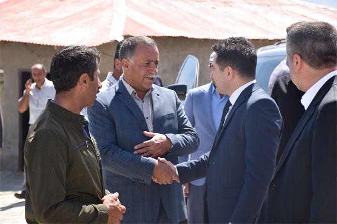 t2-003.jpg t2-003.jpg