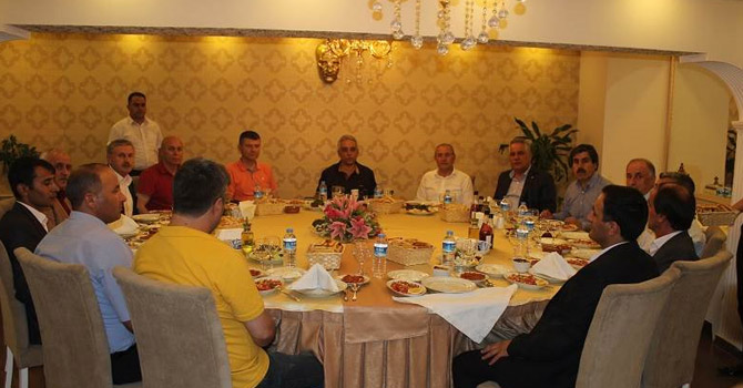 yemekk.jpg yemekk.jpg