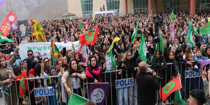Hakkari’de Newroz Coşkuyla Kutlandı