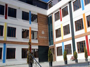 Hakkarili genç işadamından eğitime dev yatırım