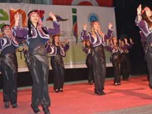 Reng-i Hakkari ramazan için sahne aldı