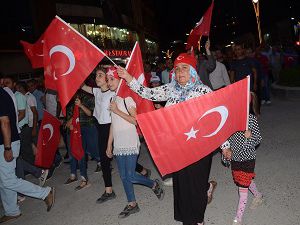 Hakkâri’de "Demokrasi ve Millî Birlik Günü"programı düzelendi